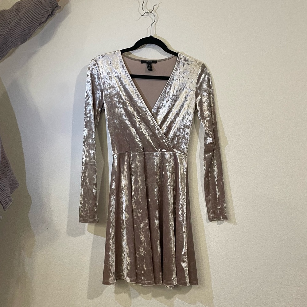 Velvet Nude V-Neck Cocktail Dress